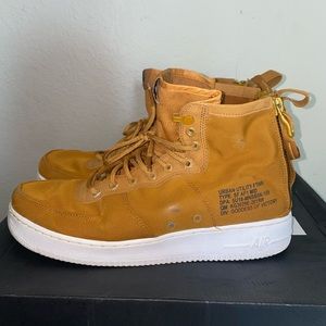 Nike af1 high top zipper air force 1 brown and white